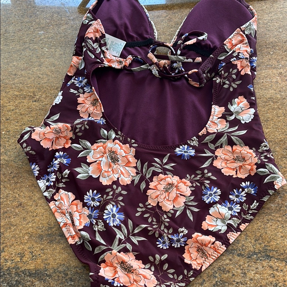 [Like 🆕] Kona Sol- Medium- Floral Halter One-Piece Swimsuit - Picture 8 of 9